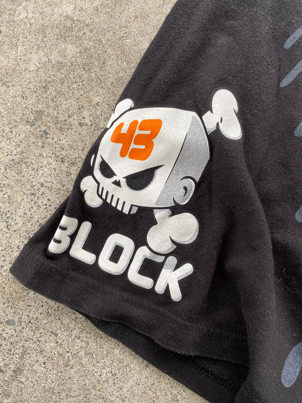 holy grail dc x monster tee “M