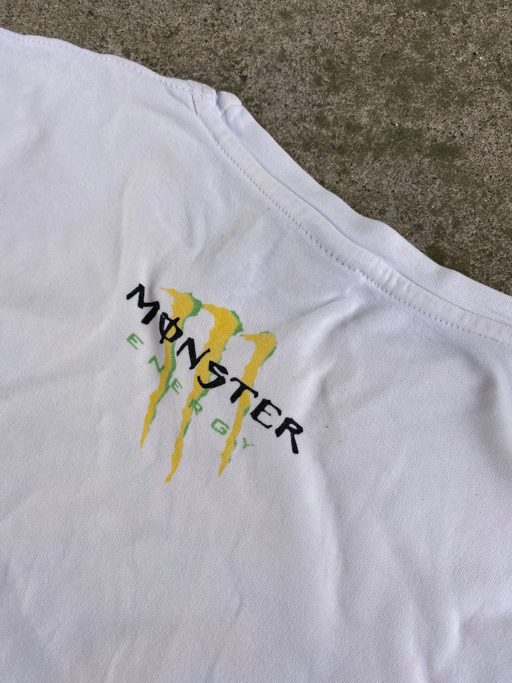 dc x monster tee “M