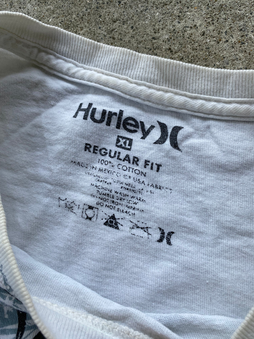 hurley tee-XL”