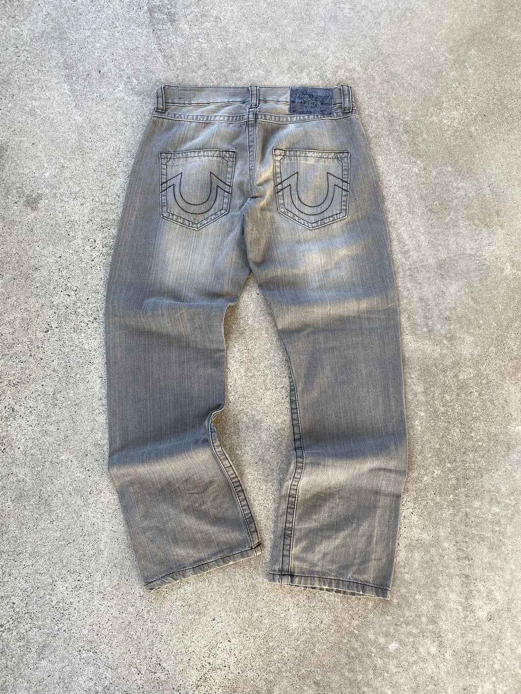 true religion “34