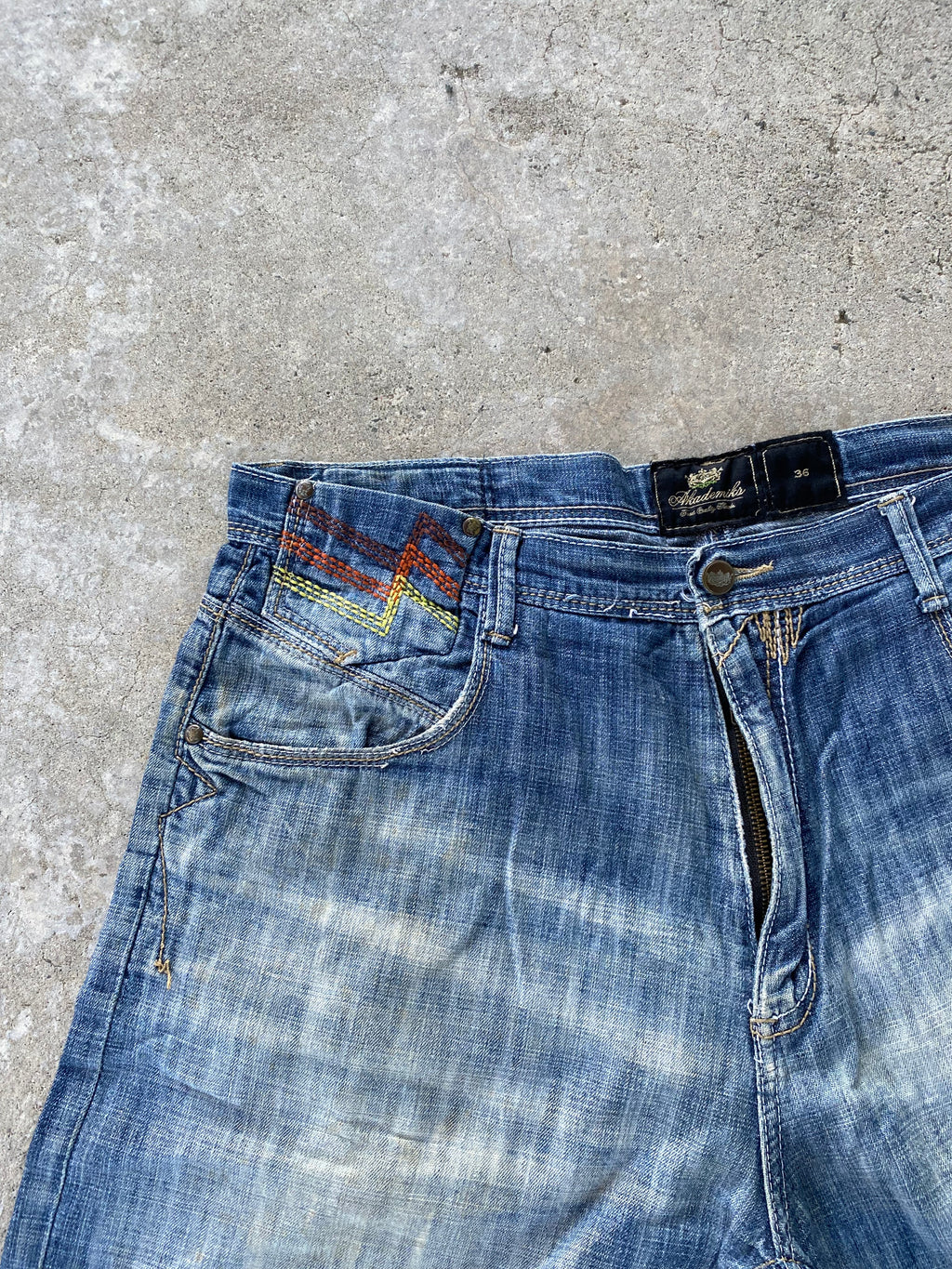 akademiks jorts-36”