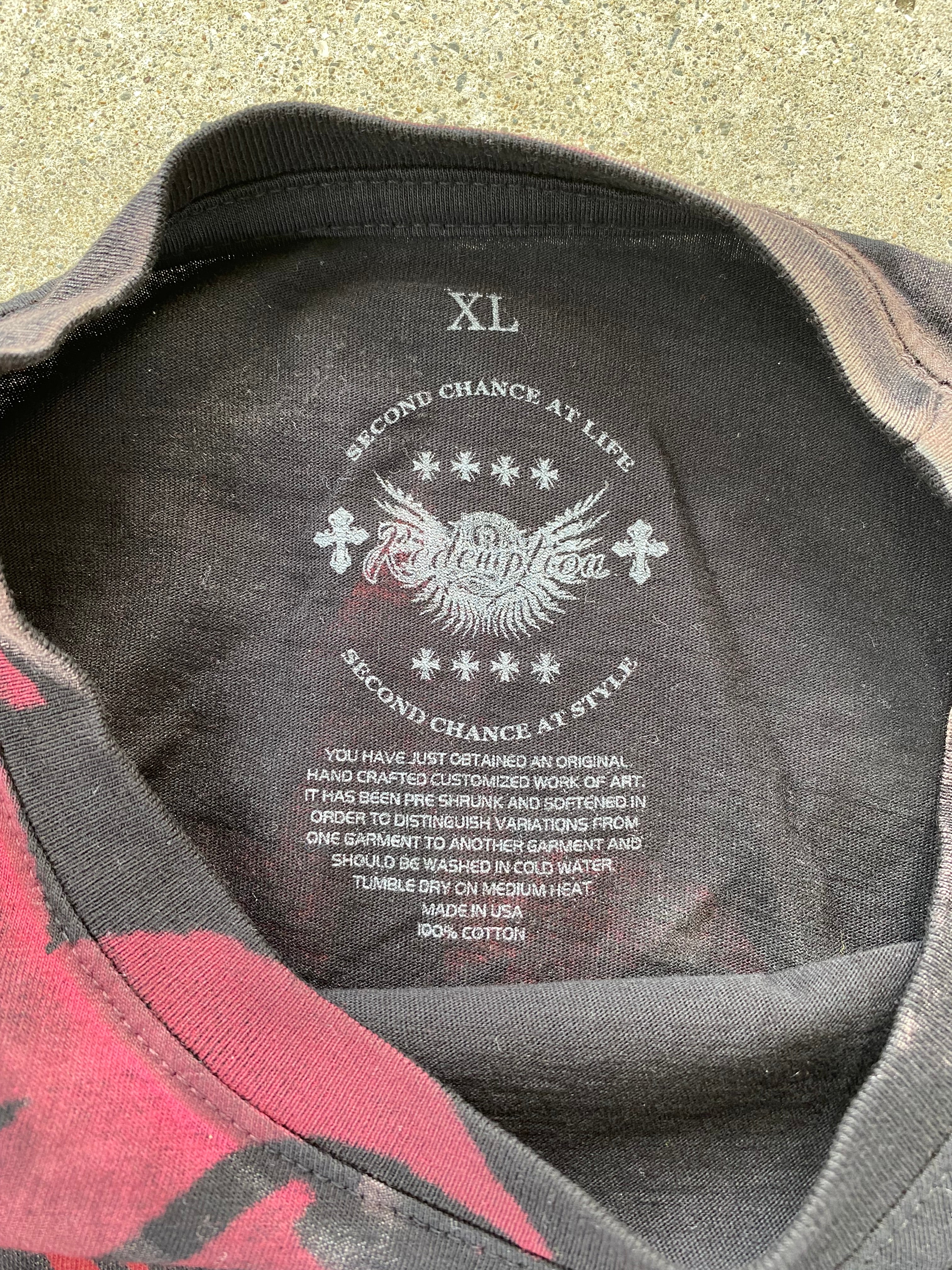 redemption aop tee-XL”