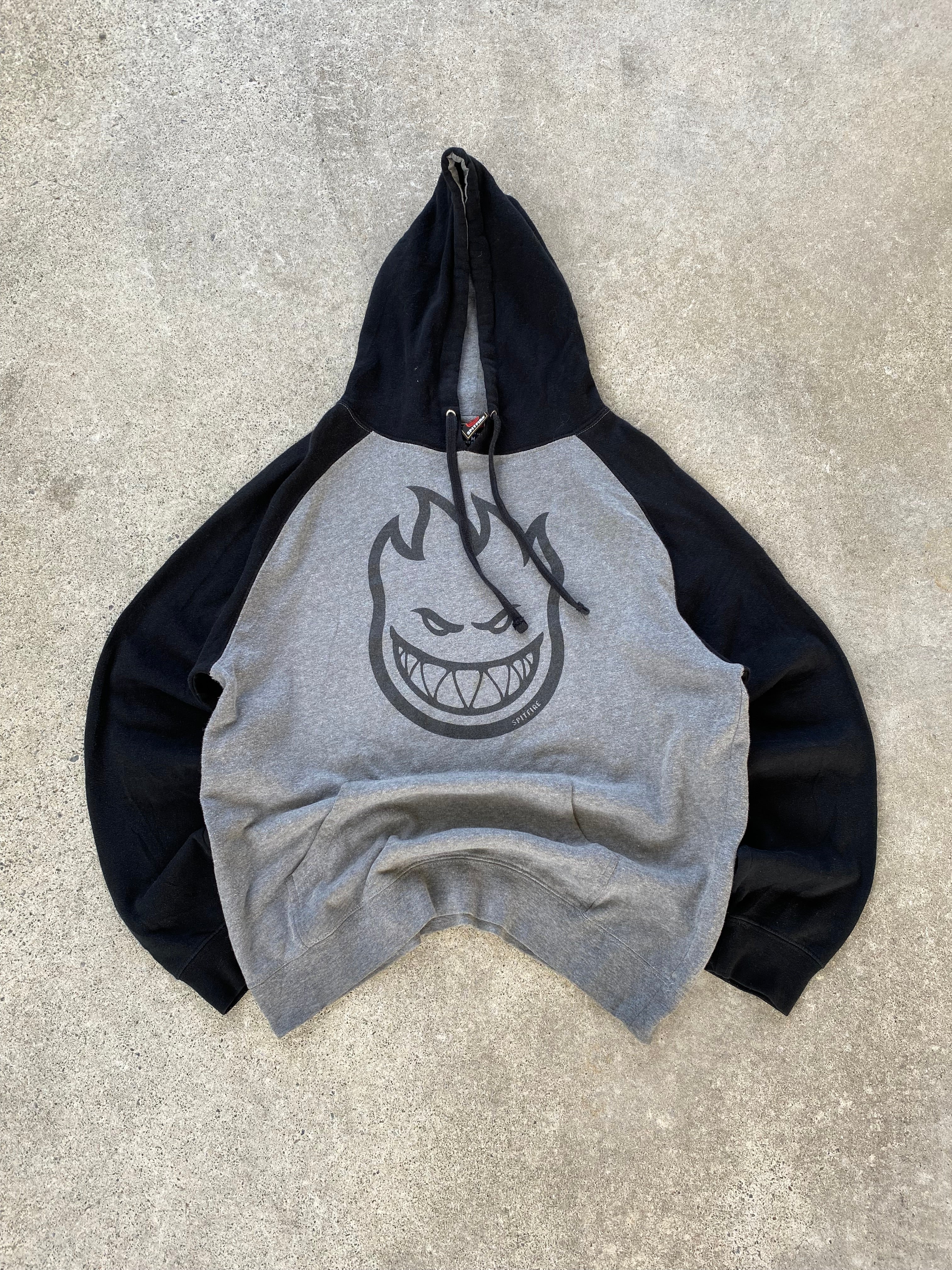 spitfire hoodie “M