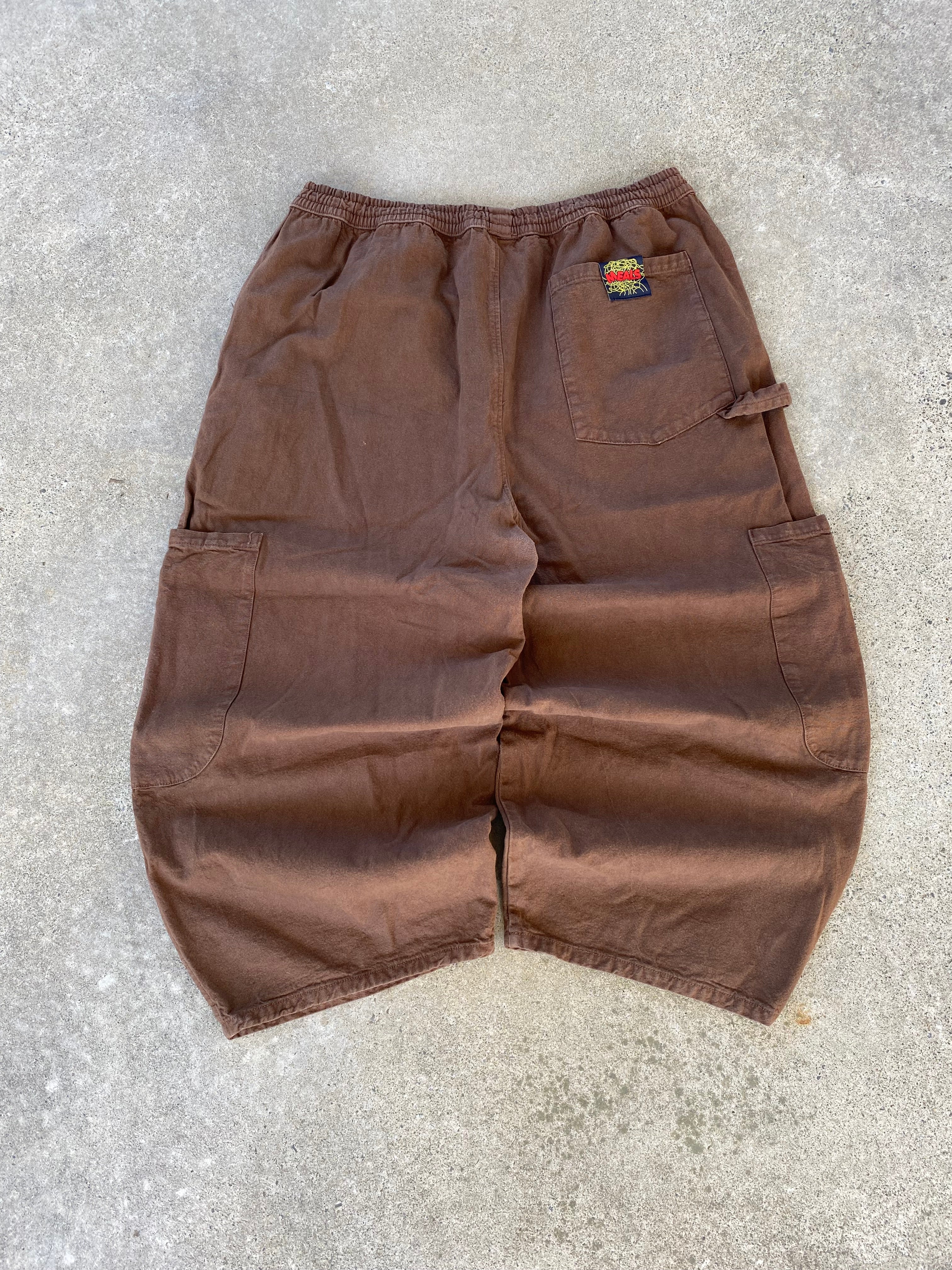 meals parachute pants-free size”