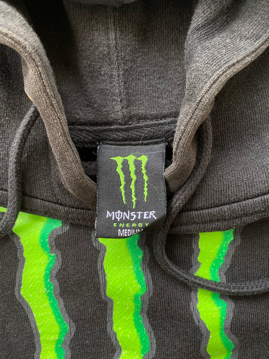 monster hoodie “M
