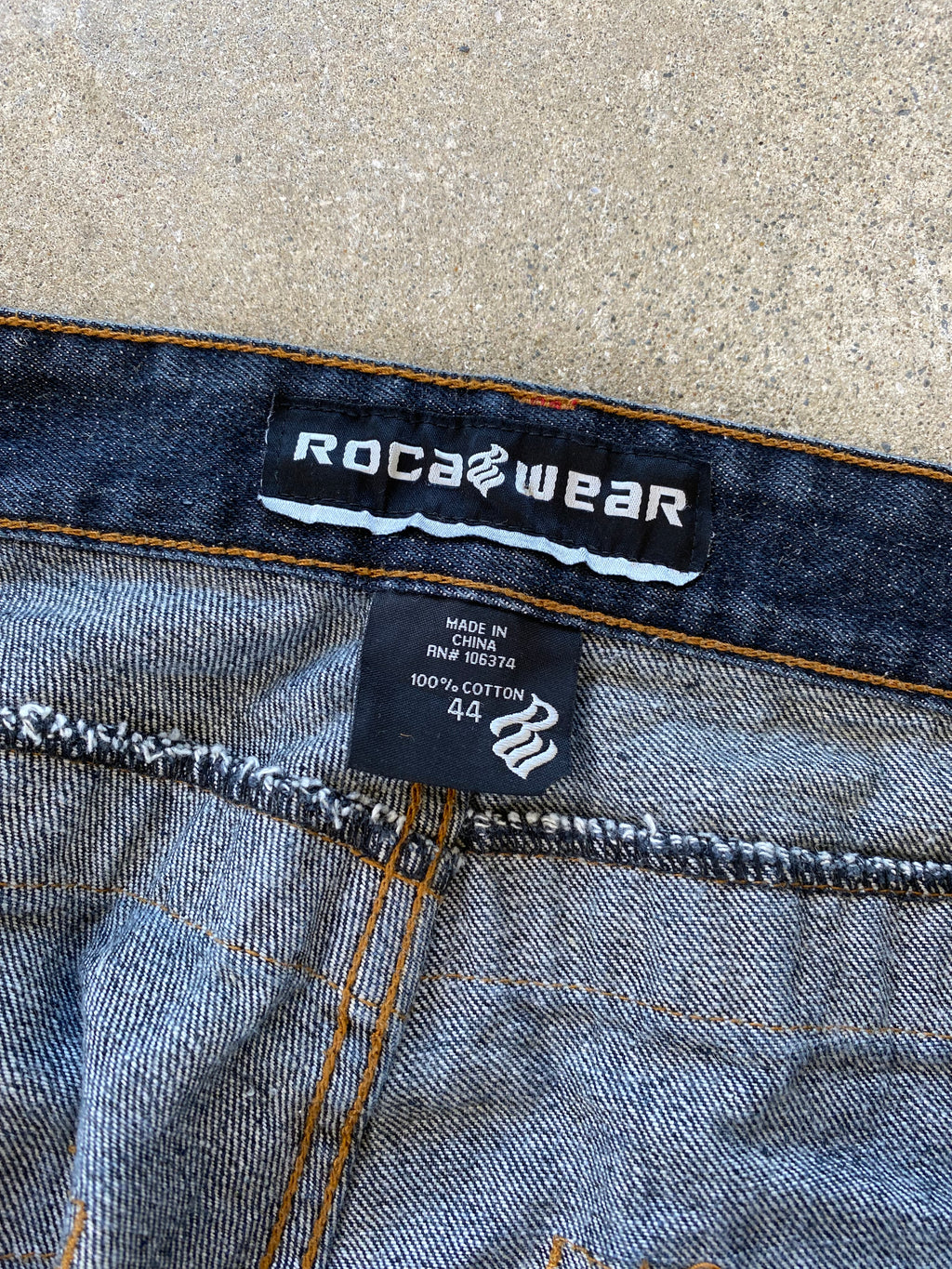 roca jeans-44”