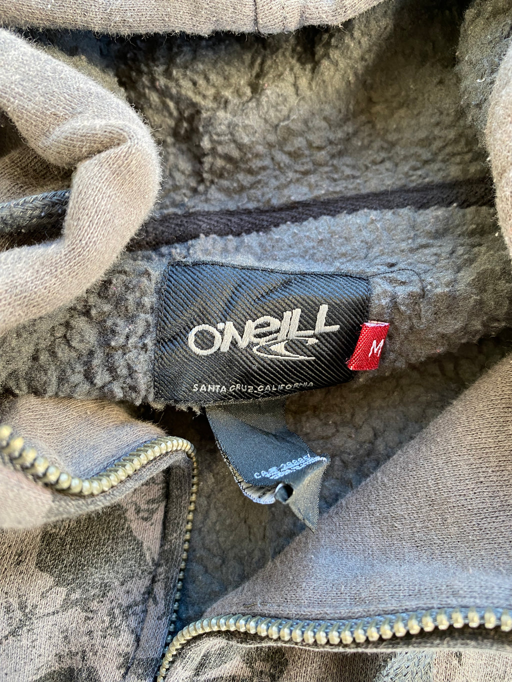 thiccc oneil zip-M”