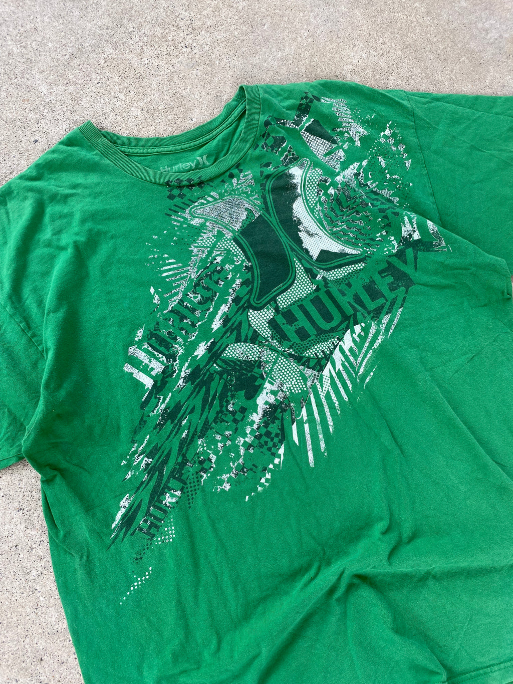 hurley tee-XL”