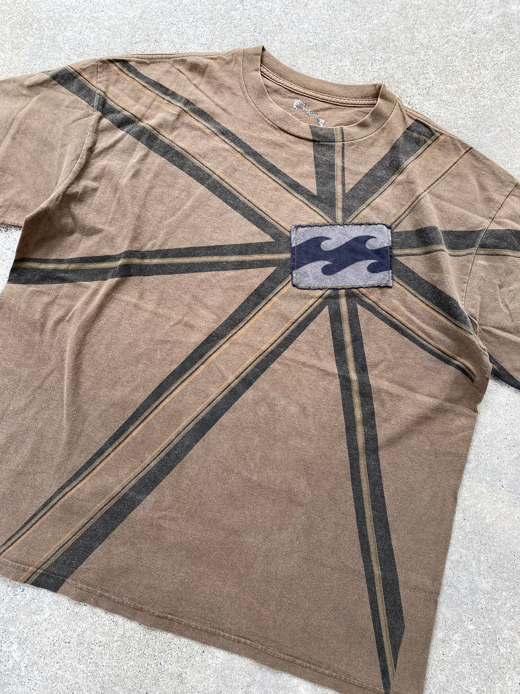 holyyy tuff UJ billabong tee-L”