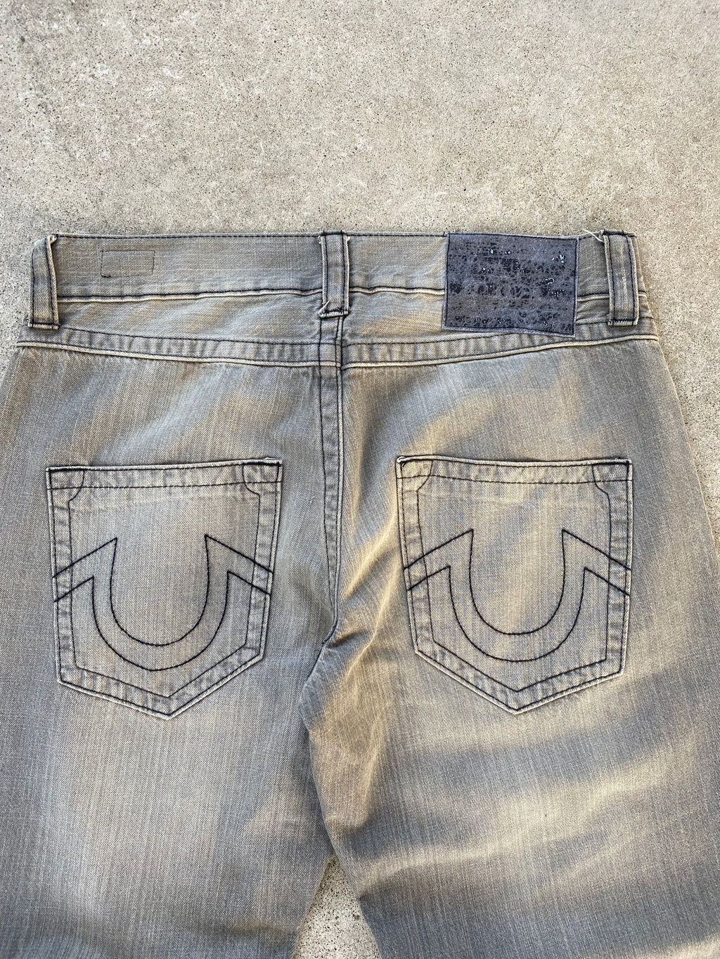 true religion “34