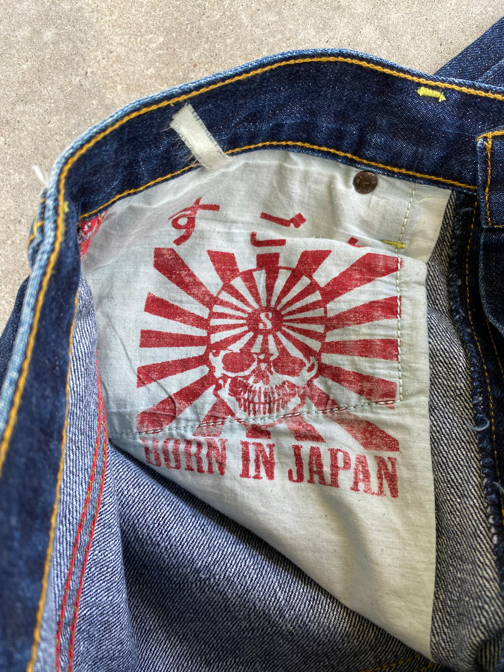 sugoi jeans😩-30”