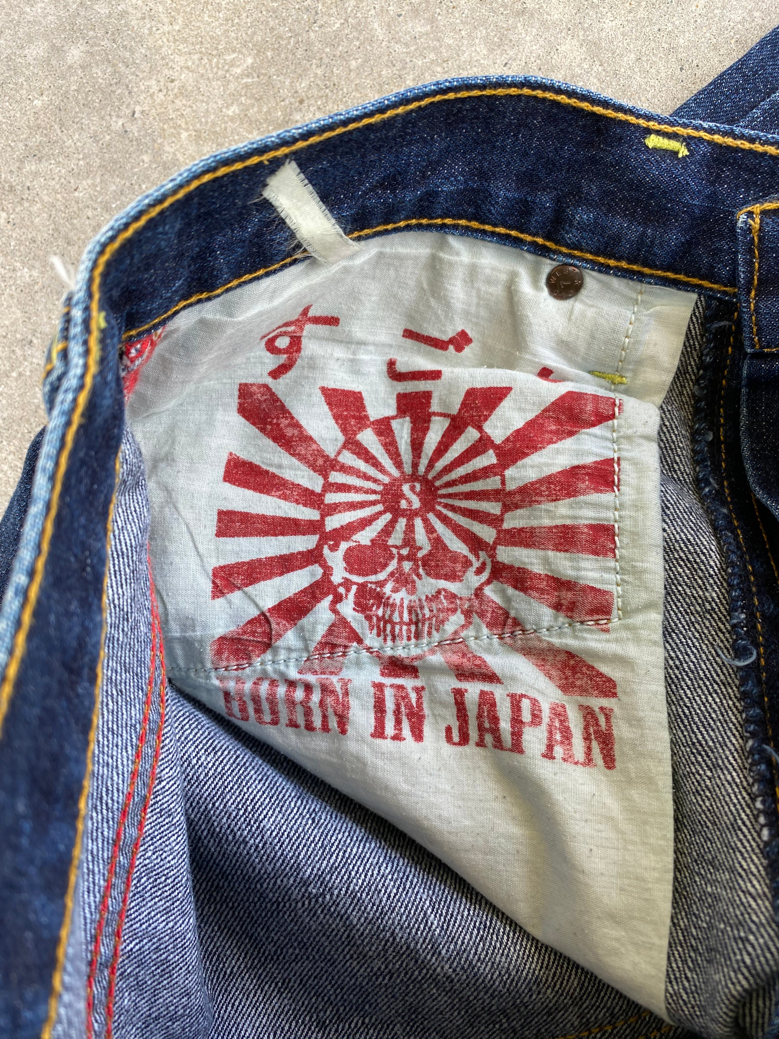 sugoi jeans😩-30”