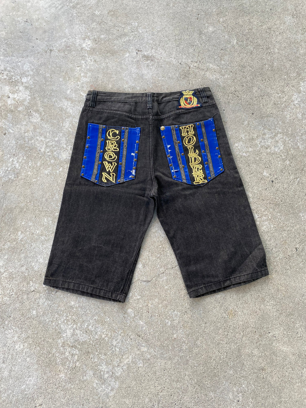 crown holder jorts-34”