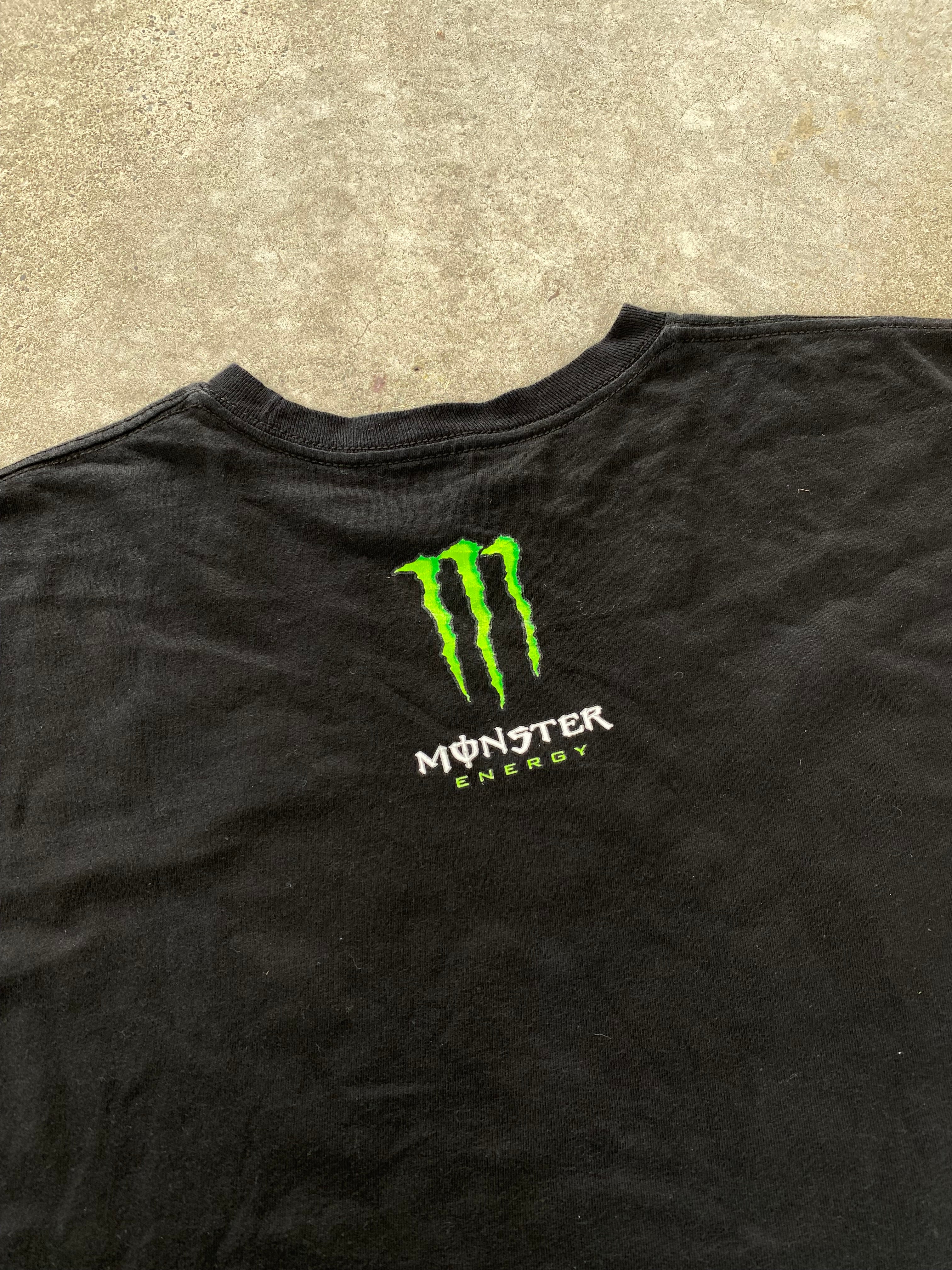 tuff monster tee “M