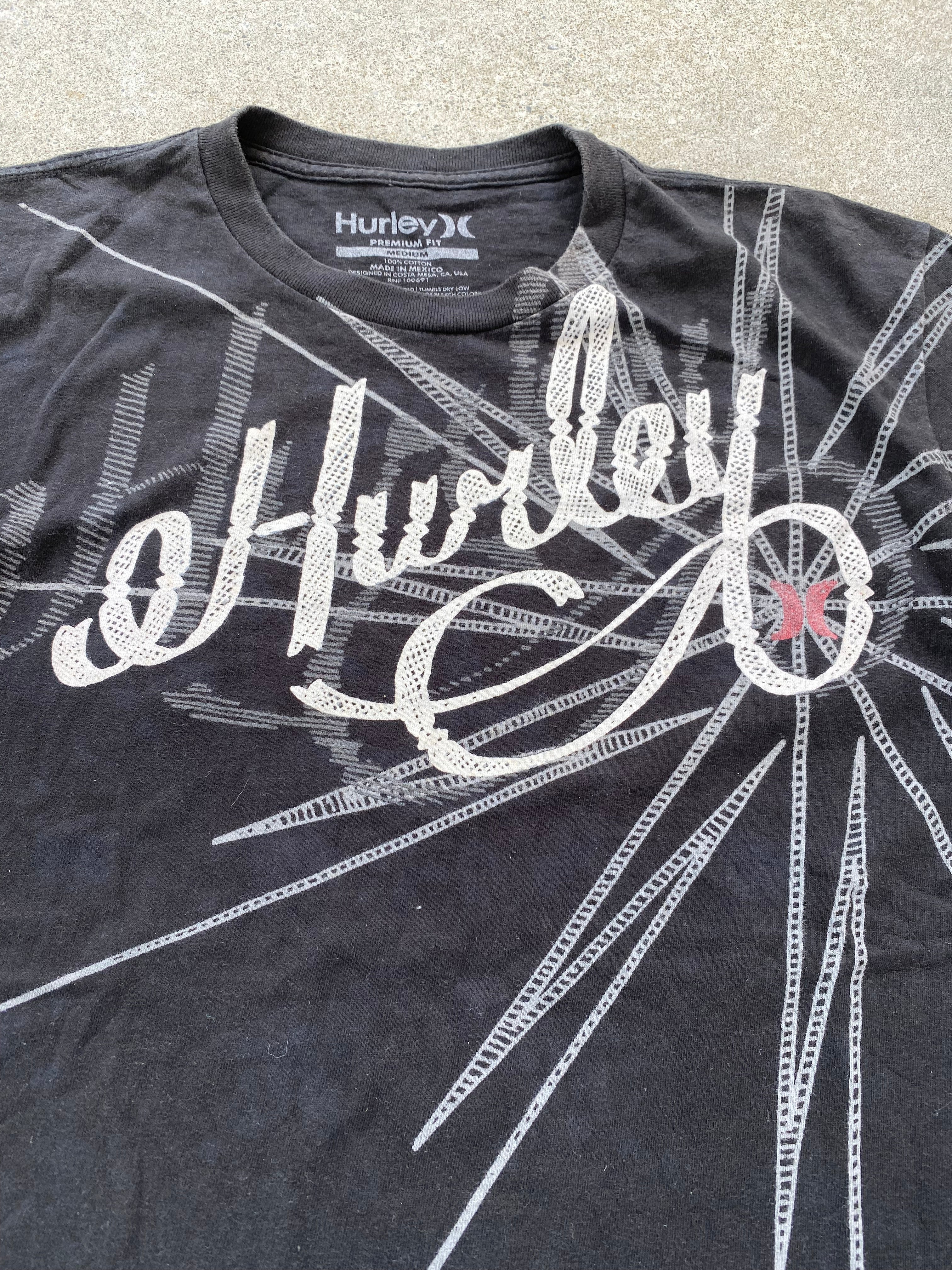 hurley tee-M”